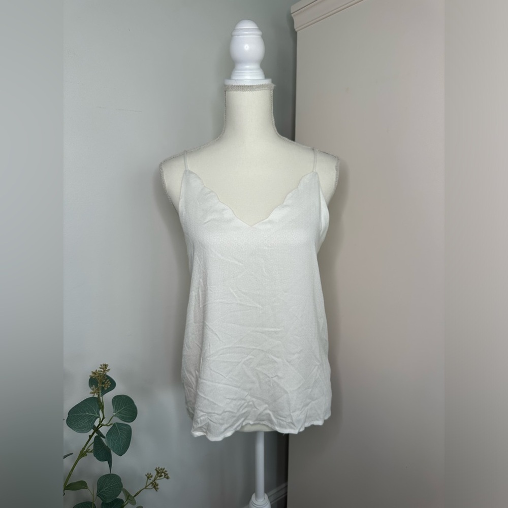 Tillys Ivy + Main Women’s Scallop Trim Cami In Ivory Size Medium